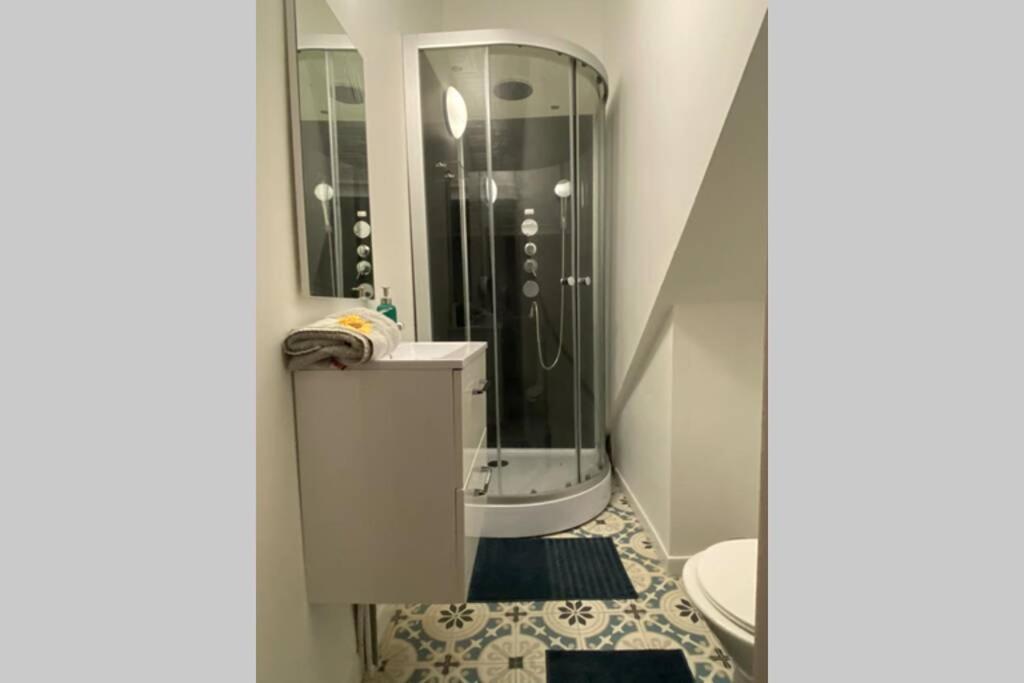 Luxury 1Bedroom Apartment Mons Exterior photo